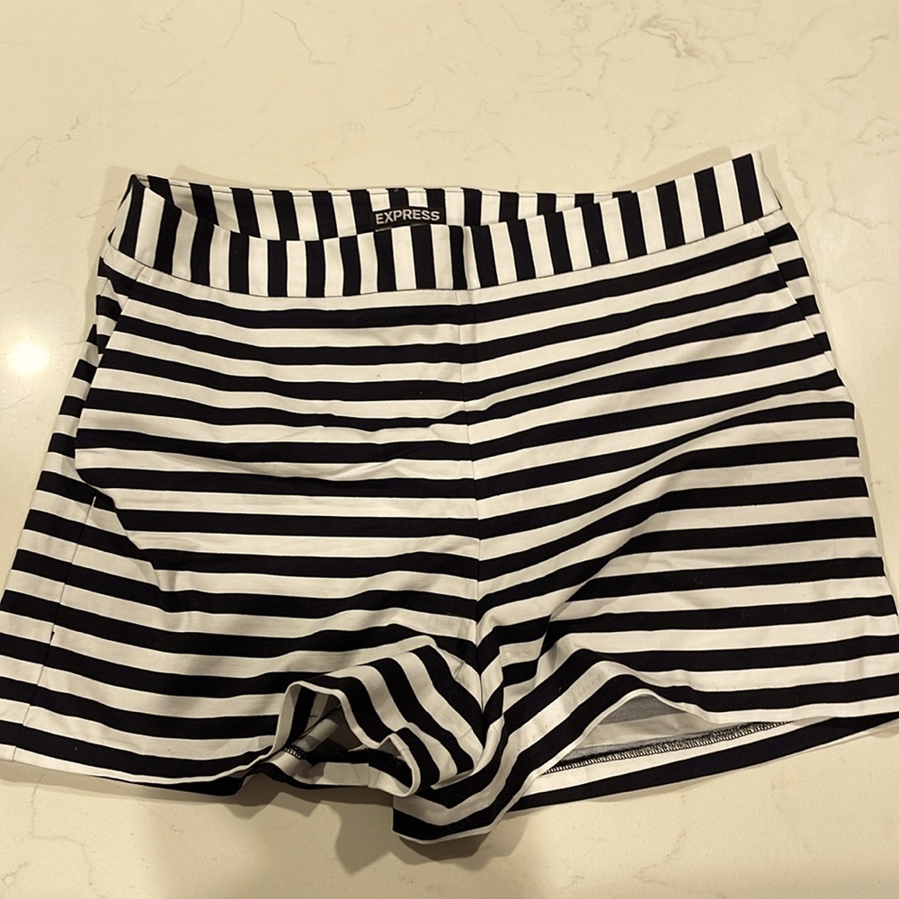 Size 12 Express Black and White Striped Shorts